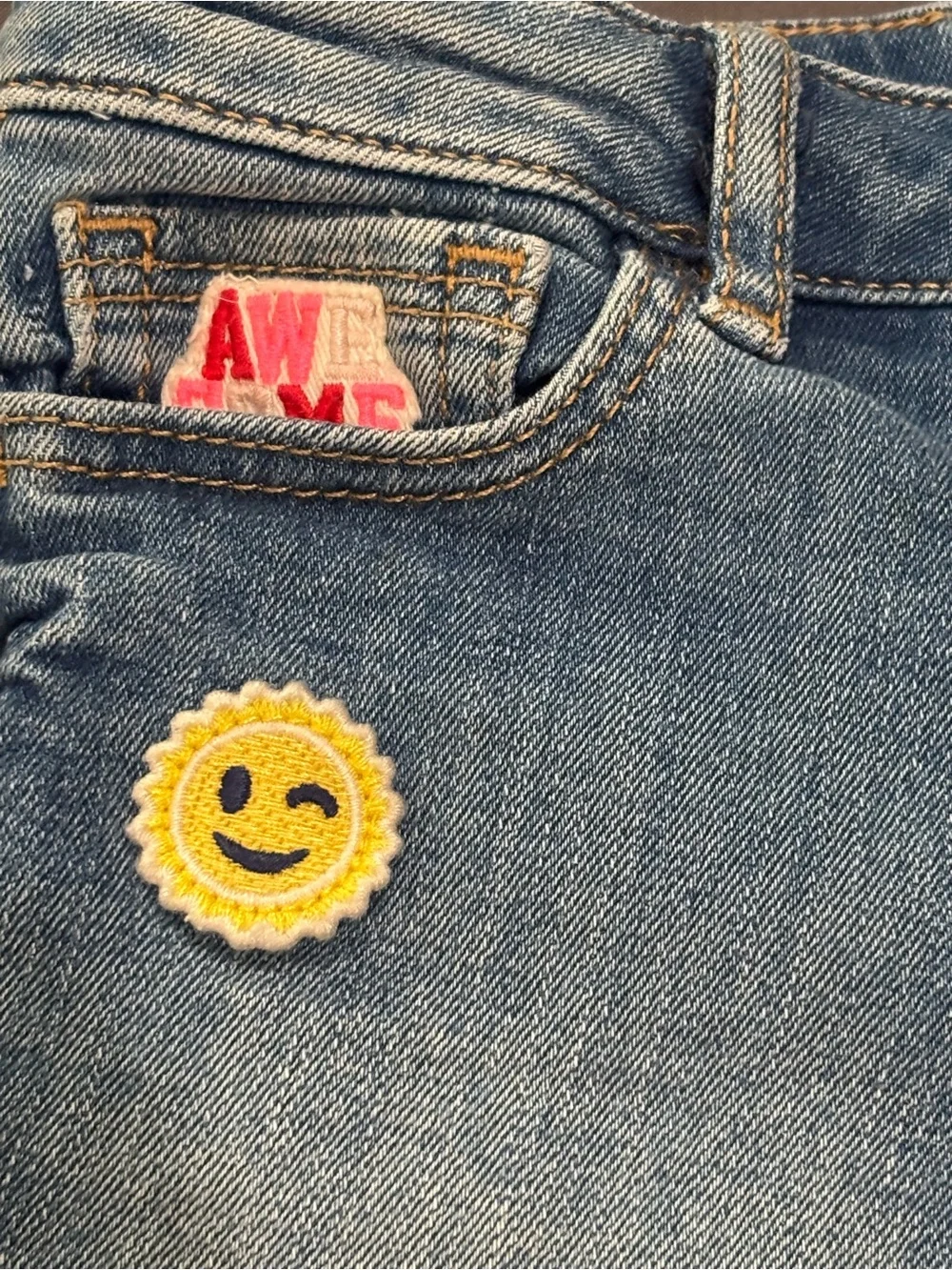Gap Kids •  Girls Patch Denim Shorts Size 5